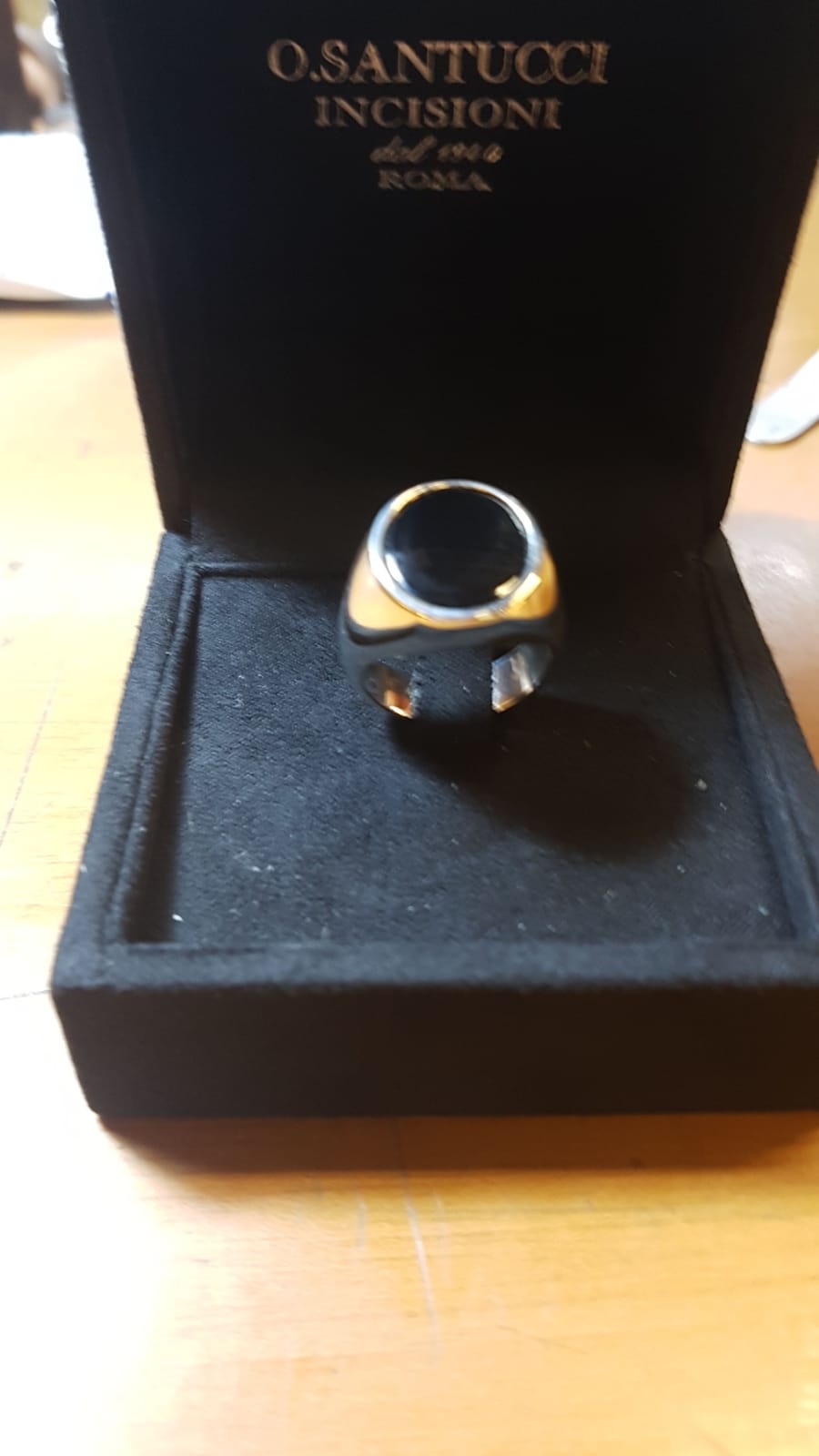 anello con onice personalizzato con incisione di gioielli argento Otello Santucci